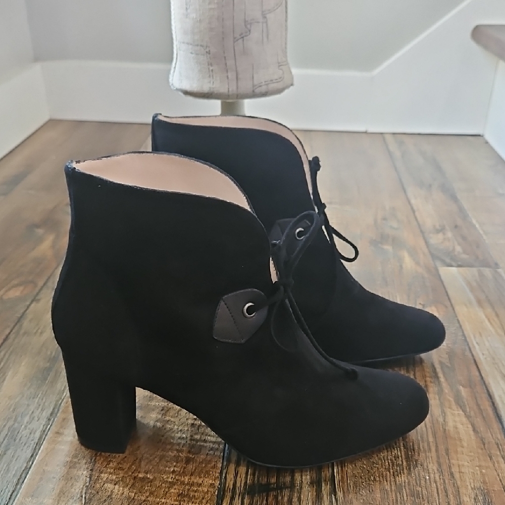 Brenda Zaro Chic Black Suede‎ Heeled Boots